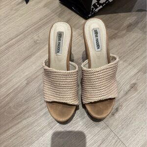 Steve Madden Beige Woven Slide Sandals
